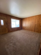23786 Columbus Ave in Warren, MI - Building Photo - Building Photo