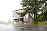 407 SE 172nd Ave in Portland, OR - Foto de edificio - Building Photo