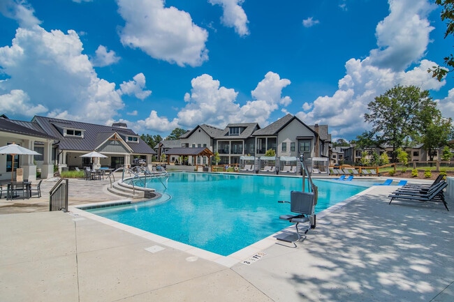 The Heron at River Island in Martinez, GA - Building Photo - Building Photo