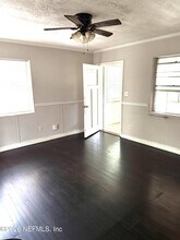 1043 Seba St in Jacksonville, FL - Building Photo - Building Photo