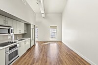 33 3rd St in Boston, MA - Building Photo - Building Photo