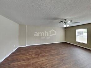 12109 Tree Haven Ave in Gibsonton, FL - Building Photo - Building Photo