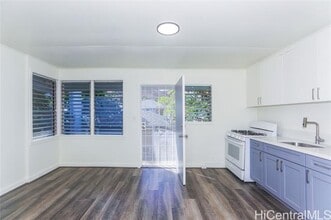 1719 Nuuanu Ave in Honolulu, HI - Building Photo - Building Photo