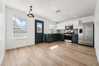 429 Atlantis in Kyle, TX - Building Photo - Building Photo