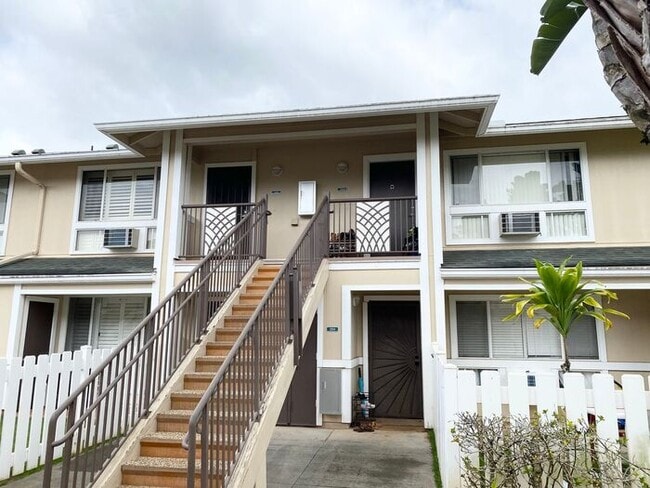 95-1095-1095 Koolani Dr