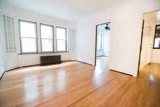 4048 W Patterson Ave, Unit 1 in Chicago, IL - Building Photo - Building Photo