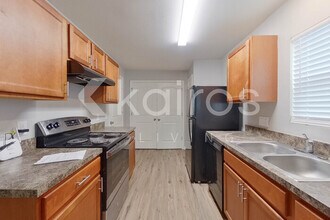 3408 15th St SW in Lehigh Acres, FL - Foto de edificio - Building Photo