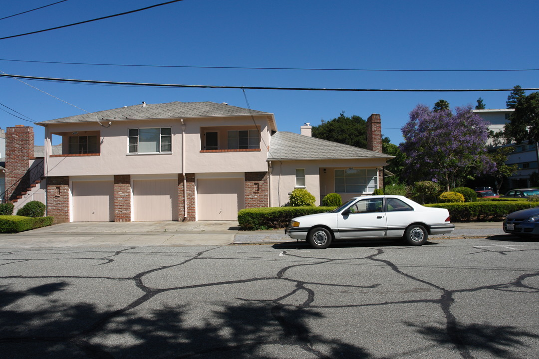 200 7th Ave in San Mateo, CA - Foto de edificio