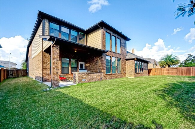 property at 4311 Madera Creek Ln