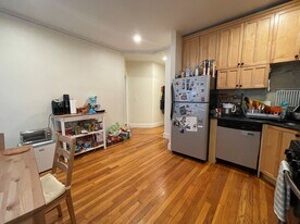 191 Winthrop Rd in Brookline, MA - Building Photo