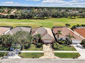 7100 Falcons Glen Blvd in Naples, FL - Building Photo - Building Photo