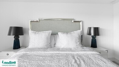 777 Preston St, Unit 8E in Houston, TX - Building Photo - Building Photo