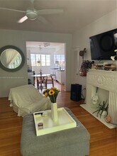 817 Lenox Ave. in Miami Beach, FL - Building Photo - Building Photo