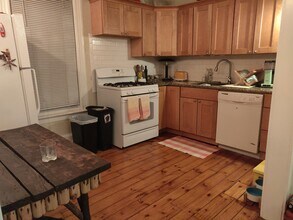 76 Nash St, Unit #1 in New Haven, CT - Foto de edificio - Building Photo