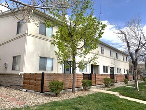 1208 8th St in Golden, CO - Building Photo - Building Photo