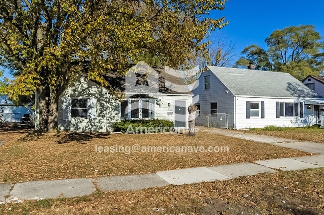 17055 Lincoln Ave in Eastpointe, MI - Building Photo - Building Photo