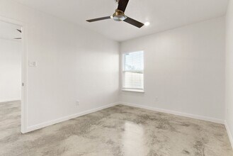 808 Wax Myrtle Ct in Killeen, TX - Foto de edificio - Building Photo