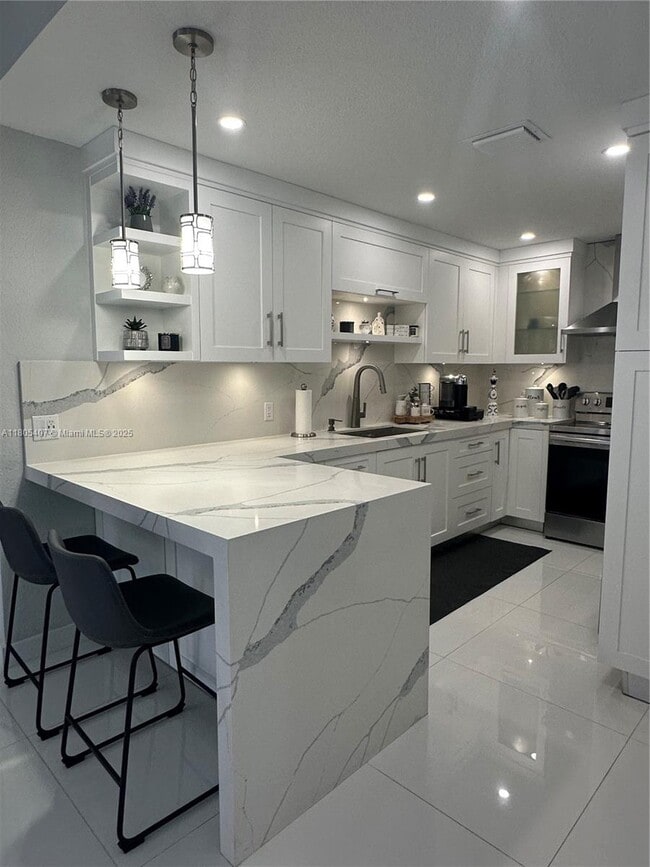 property at 541 SW 89th Ct