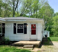 5512 N New York Ave in Evansville, IN - Building Photo