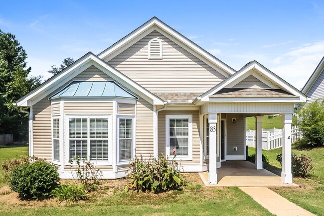 83 Robinson Ln