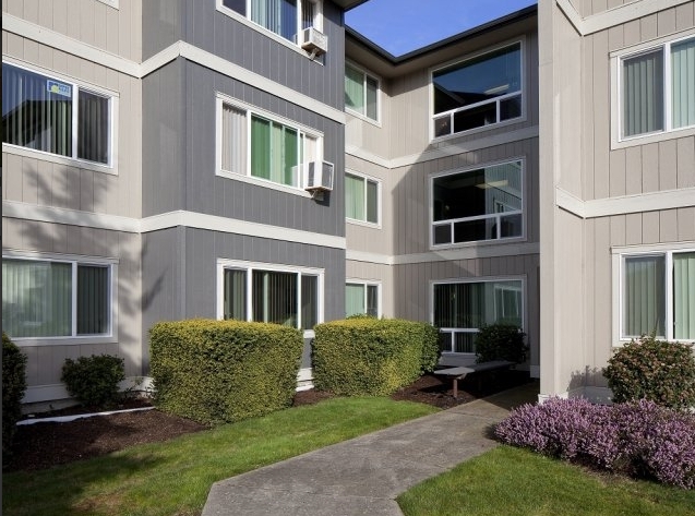 Westgate Terrace Senior Apartments in Longview, WA - Building Photo