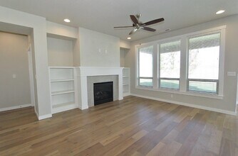 2174 E Mendota Dr in Boise, ID - Building Photo - Building Photo