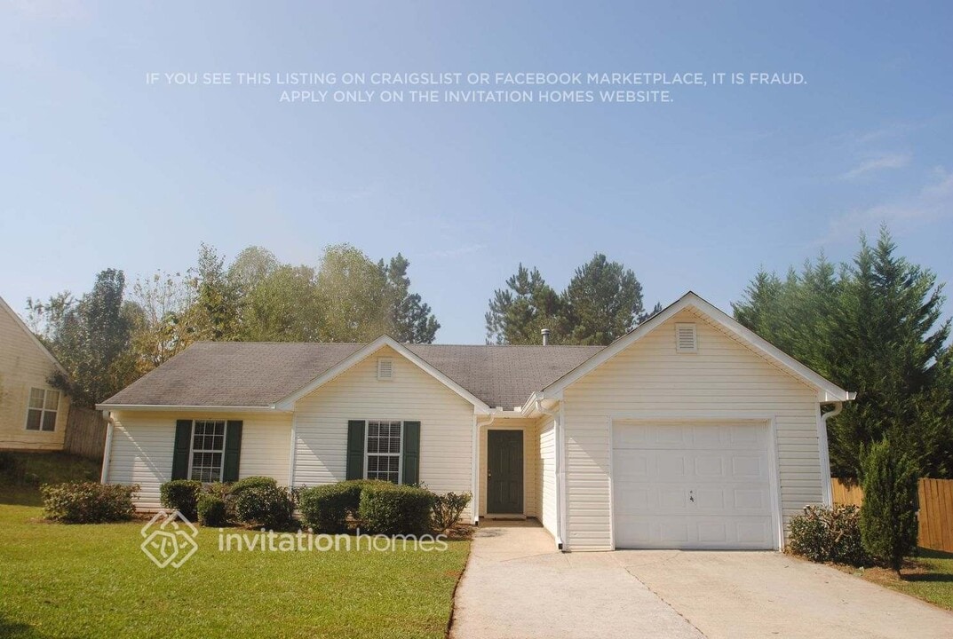5210 Hillcrest Glenn Dr in Sugar Hill, GA - Building Photo