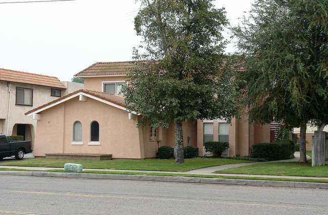 545 S Parker St in Orange, CA - Building Photo - Building Photo