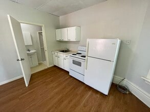 54 Peter St S in Orillia, ON - Building Photo - Building Photo