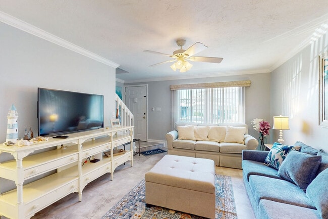 69 Marco Villas E, Unit SI ID1546079P