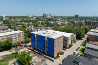 Washington Square in Forest Park, IL - Foto de edificio - Building Photo