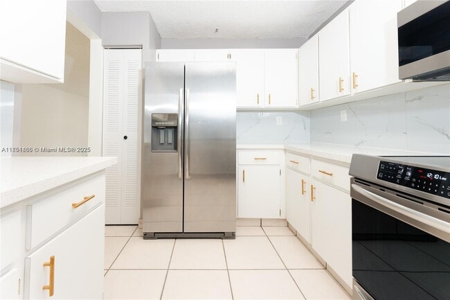 property at 452 SW 2nd St