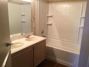 16136 Shawnee Trl in Justin, TX - Building Photo - Building Photo