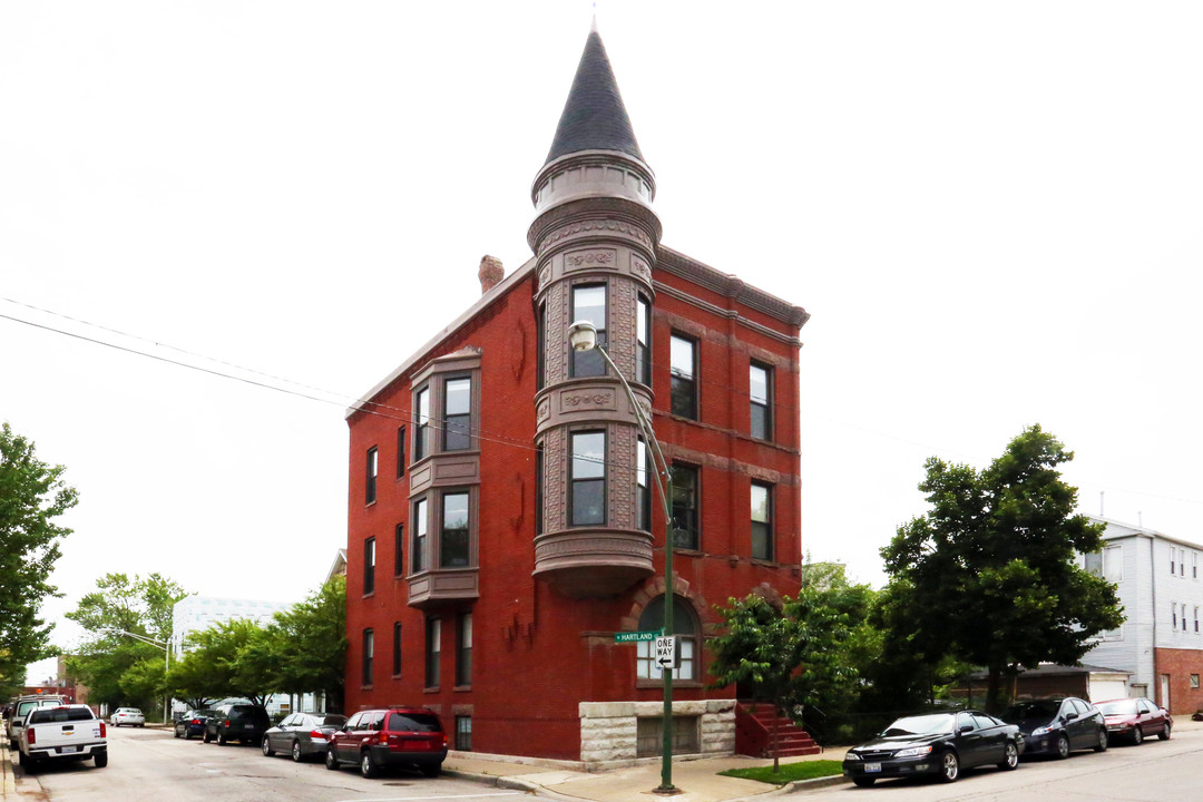 1745 W Ohio St in Chicago, IL - Building Photo