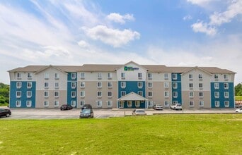 Furnished Studio-Fayetteville in Fayetteville, NC - Building Photo - Building Photo