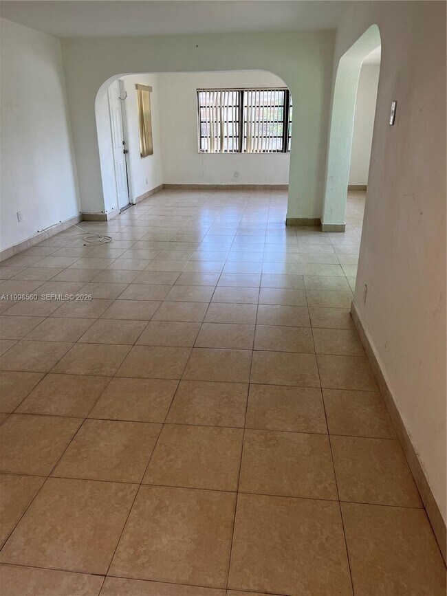 1710 NW 5th Ave in Pompano Beach, FL - Building Photo - Building Photo