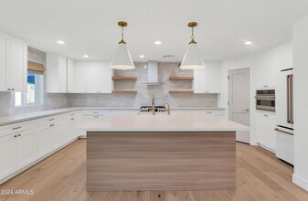 4154 N 35th Pl in Phoenix, AZ - Building Photo - Building Photo