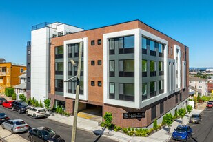 Parc West in North Bergen, NJ - Building Photo