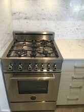8600 Burton Way in Los Angeles, CA - Building Photo - Building Photo