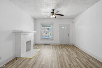 2323 Guilford Ave in Indianapolis, IN - Building Photo - Building Photo