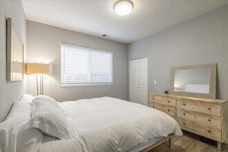 22287 Stevens Creek Blvd in Cupertino, CA - Building Photo - Building Photo