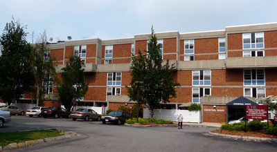 Leventhal House in Brighton, MA - Building Photo - Building Photo