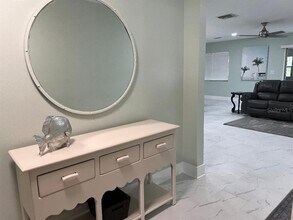 1220 13th Cir SE in Largo, FL - Building Photo - Building Photo