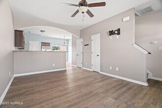 108 Justice Farm Dr in Sneads Ferry, NC - Foto de edificio - Building Photo