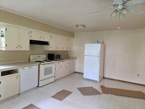 732 Poplar Path in Delafield, WI - Building Photo - Building Photo