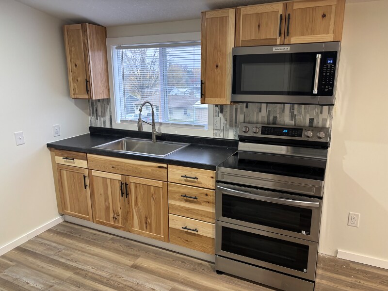 602 5th St NW in Chisholm, MN - Foto de edificio