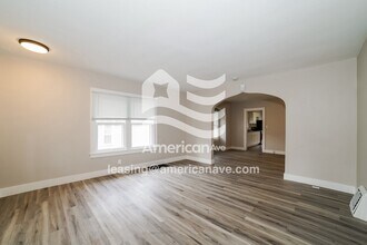 1417 Willow St in Pekin, IL - Foto de edificio - Building Photo