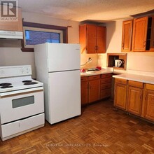 397 Archdekin Dr in Brampton, ON - Building Photo - Building Photo
