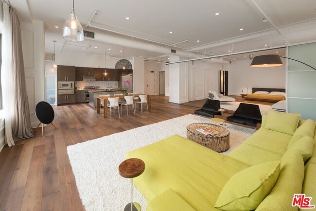 property at 1645 Vine St