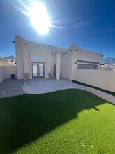 78685 Bottlebrush Dr in La Quinta, CA - Building Photo - Building Photo